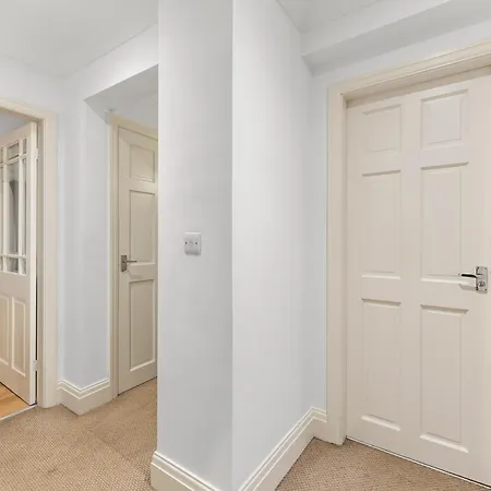 Secret Abode In Apartment Harrogate